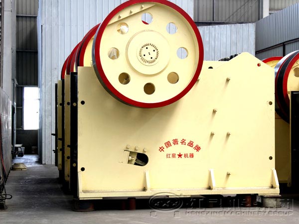 礦石破碎機(jī)設(shè)備如何選擇？河南破碎機(jī)廠家