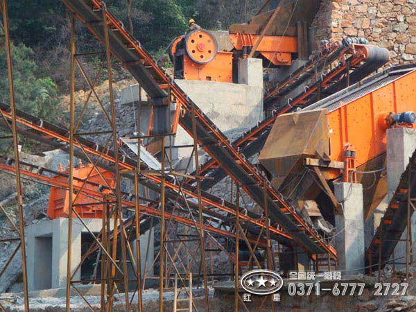 公路碎石生產(chǎn)線(xiàn)工藝案例介紹