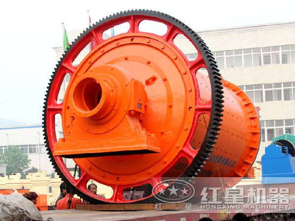 粉煤灰球磨機發(fā)貨現場