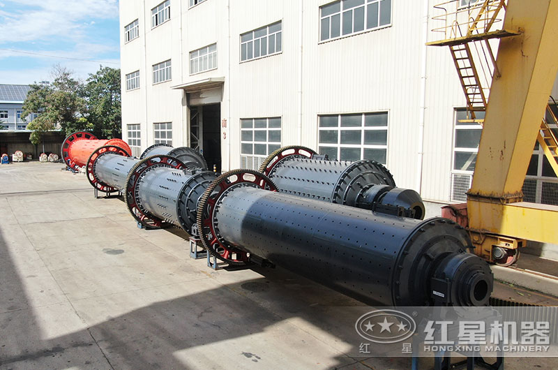 球磨機設(shè)備圖片