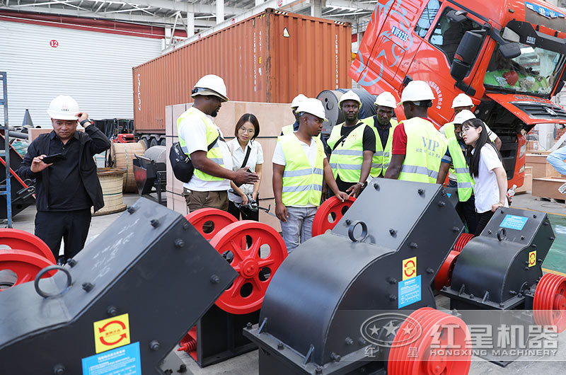 客戶(hù)來(lái)廠(chǎng)考察設(shè)備