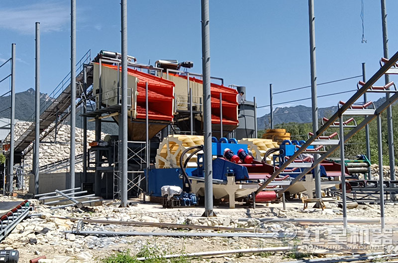 洗砂機(jī)工作現(xiàn)場(chǎng)圖片