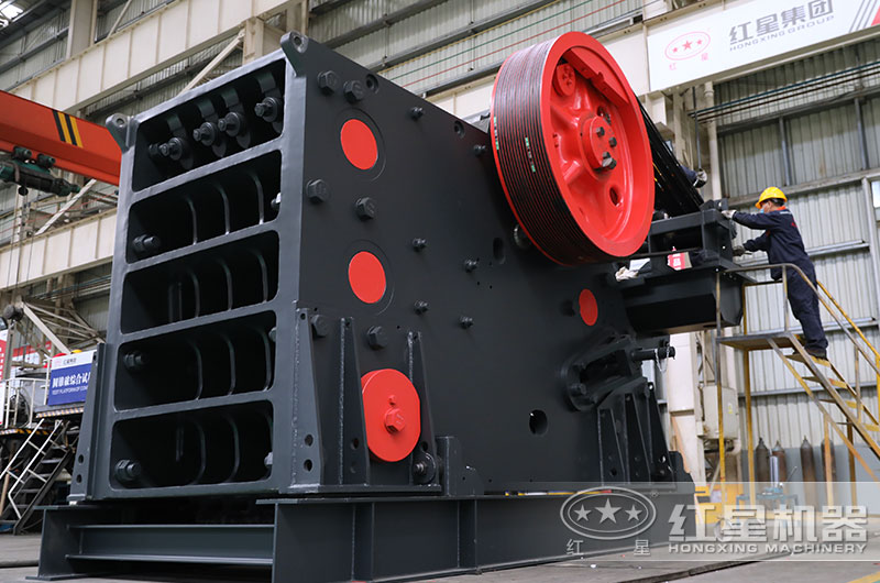 鄂破碎機(jī)900x1200時(shí)產(chǎn)多少噸？多少錢？