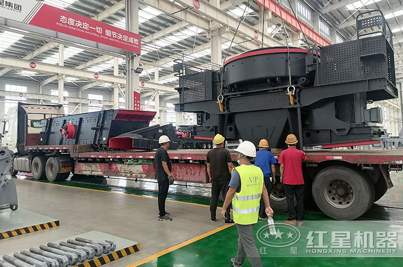 設(shè)備發(fā)貨現(xiàn)場，客戶來廠考察