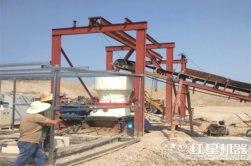 單缸液壓圓錐破碎機(jī)的液壓可自動(dòng)調(diào)整嗎？其結(jié)構(gòu)特點(diǎn)及優(yōu)勢有哪些？