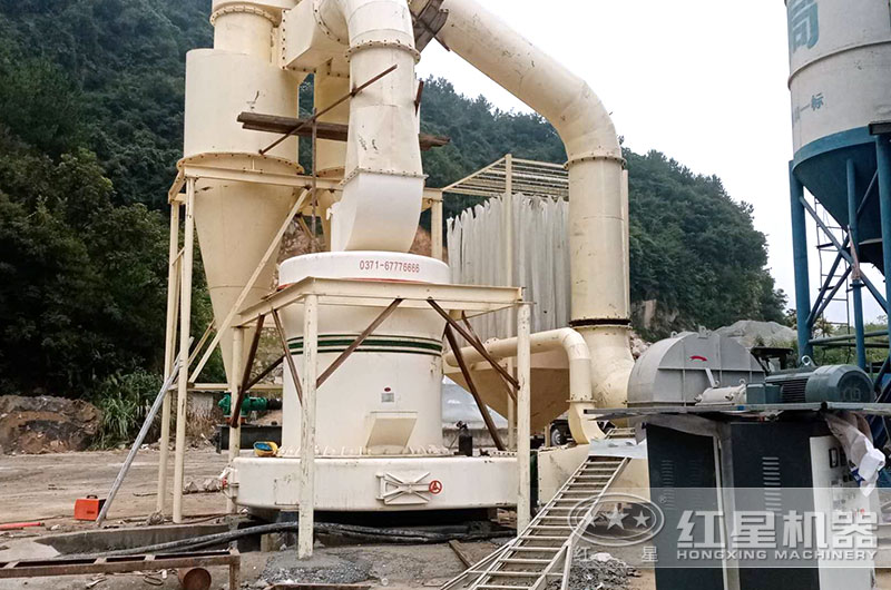 脫硫石膏粉生產(chǎn)線現(xiàn)場(chǎng)圖片