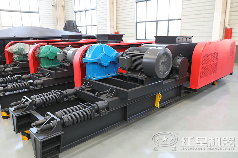 對(duì)輥式煤渣粉碎機(jī)圖片