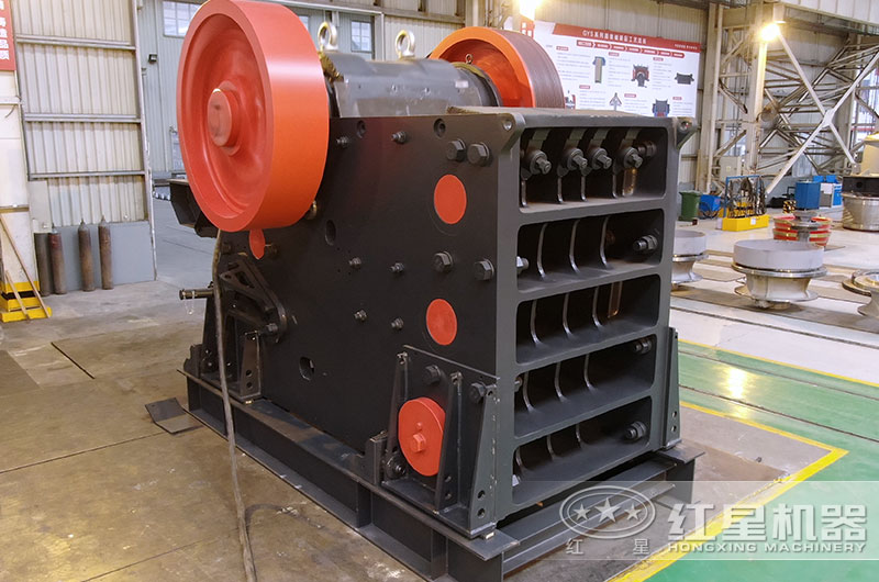 1200鄂破式破碎機(jī)時(shí)產(chǎn)多少噸？電機(jī)多大？附參數(shù)表