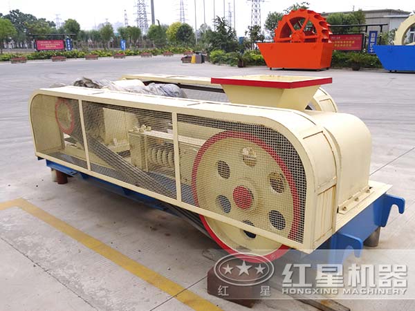 常用雙輥破碎機(jī)型號有哪些？大概價(jià)格是多少？