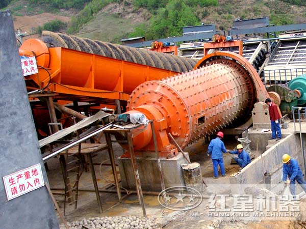 分級機(jī)工作現(xiàn)場示意圖