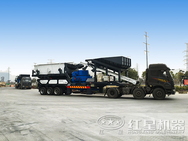 車載式移動(dòng)制砂機(jī)入駐云貴地區(qū)，拉動(dòng)當(dāng)?shù)亟?jīng)濟(jì)發(fā)展