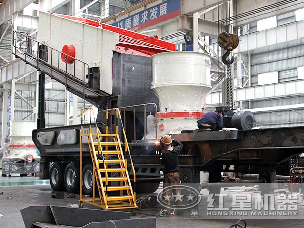 什么樣的碎石機(jī)讓千萬客戶如此著迷？移動碎石機(jī)廠家為您揭秘