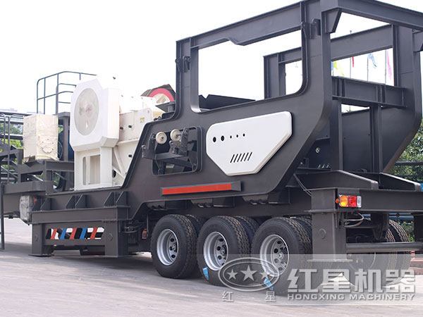 自行式石子破碎機，車載移動就是方便