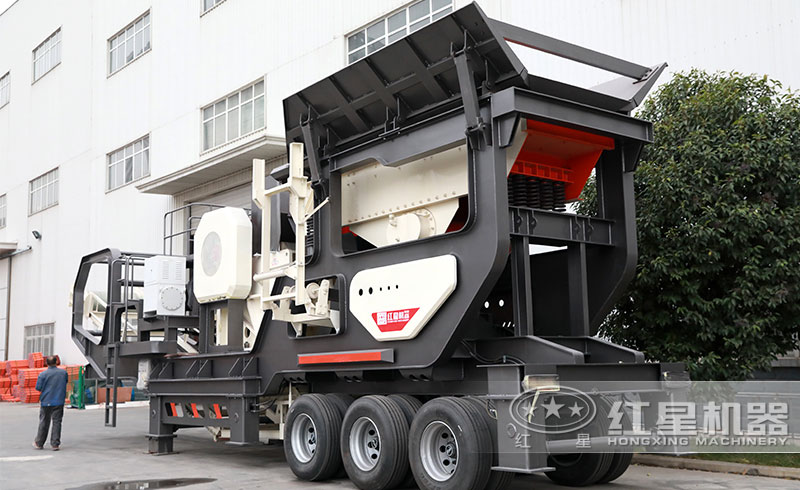 采石場移動破碎設(shè)備全套多少錢？這樣配置更經(jīng)濟