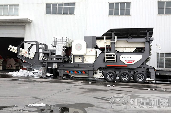 小型車式流動石子粉碎機，小巧輕便但不失專業(yè)
