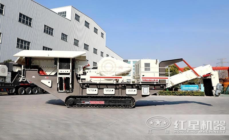 大型采石場用以柴油為動力的履帶破碎機更高產(chǎn)、環(huán)保