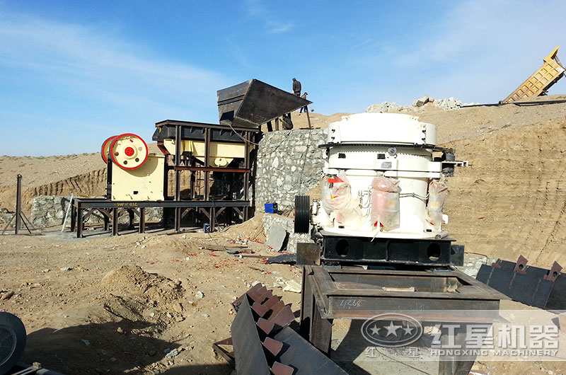 制砂輔助設(shè)備安裝搭建現(xiàn)場