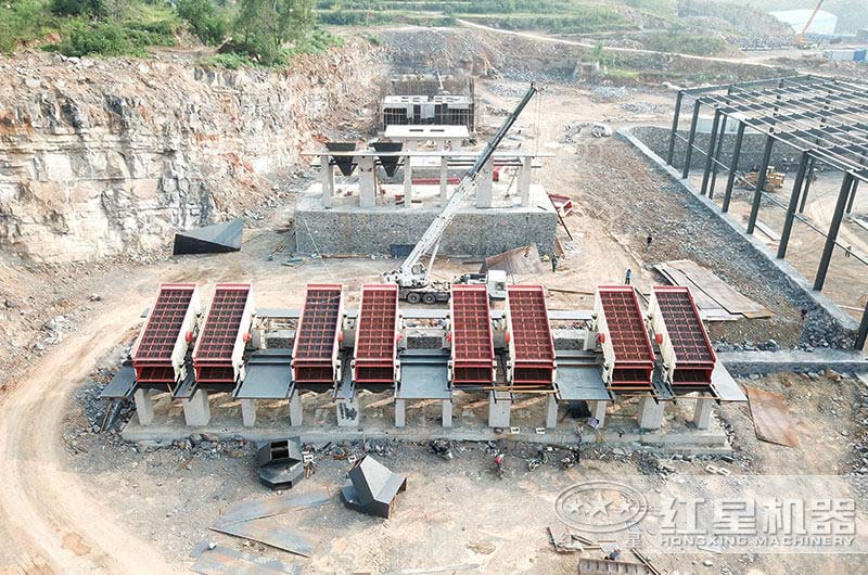 時(shí)產(chǎn)2000噸大型碎石機(jī)多少錢