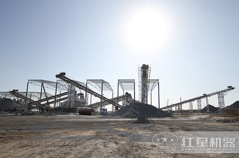 一套機(jī)制砂機(jī)器多少錢？有沒有現(xiàn)場(chǎng)工作視頻