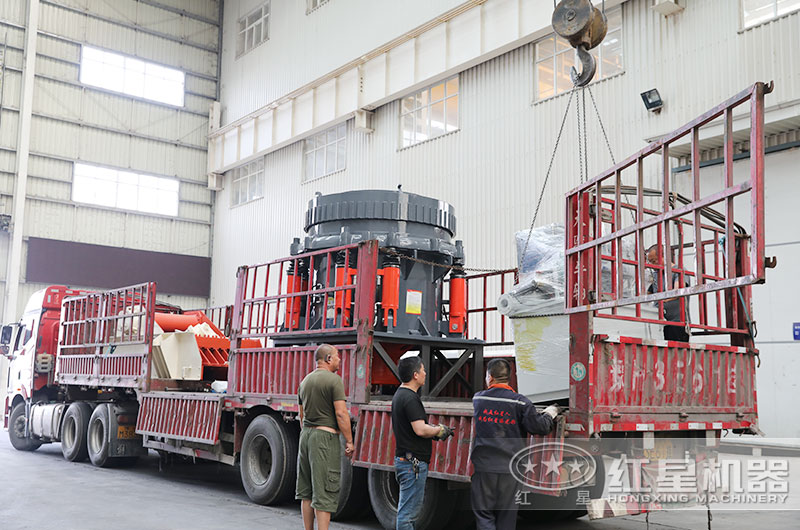 處理細(xì)料的圓錐破碎機(jī)下料口多大，產(chǎn)量是多少？