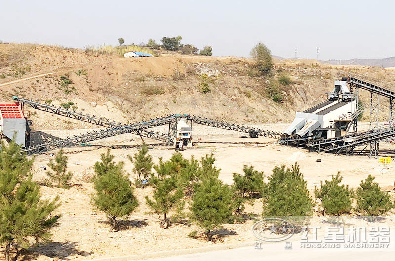 五十萬之內(nèi)的小型石頭制沙機(jī)都有哪種，產(chǎn)量多大？