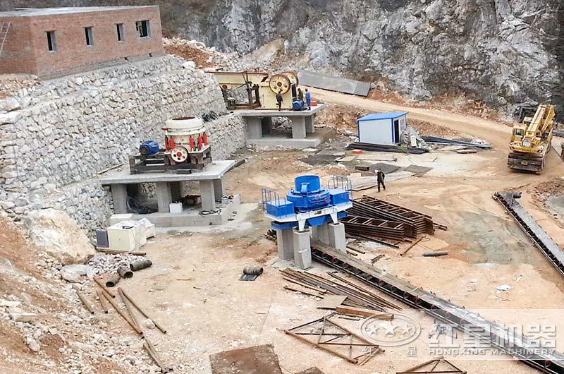 一個(gè)沙場(chǎng)投資50萬(wàn)一年能賺多少錢？