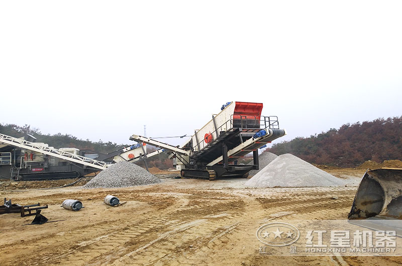 移動破石子機，目前國內(nèi)比較先進的破碎石子機器
