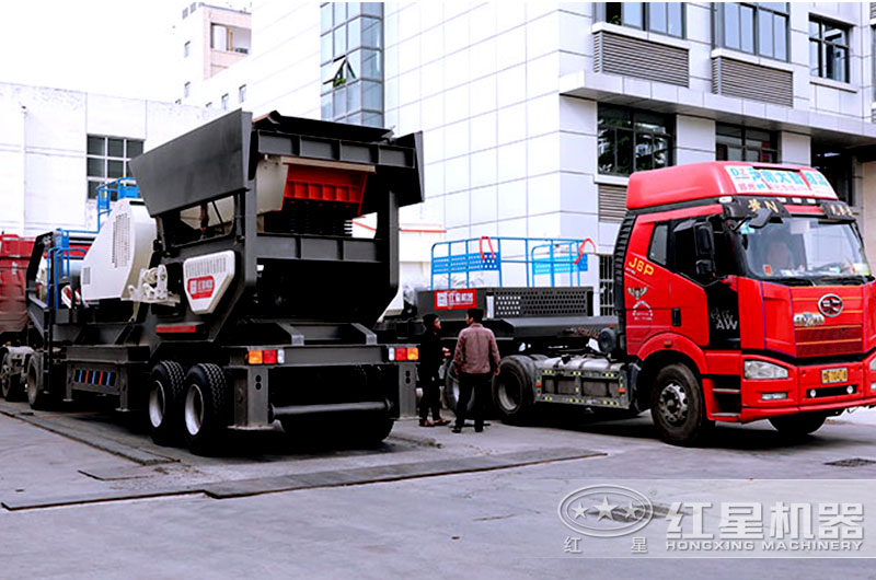 移動(dòng)砂石機(jī)器成套價(jià)格多少錢，求有資歷正規(guī)礦山設(shè)備廠家推薦