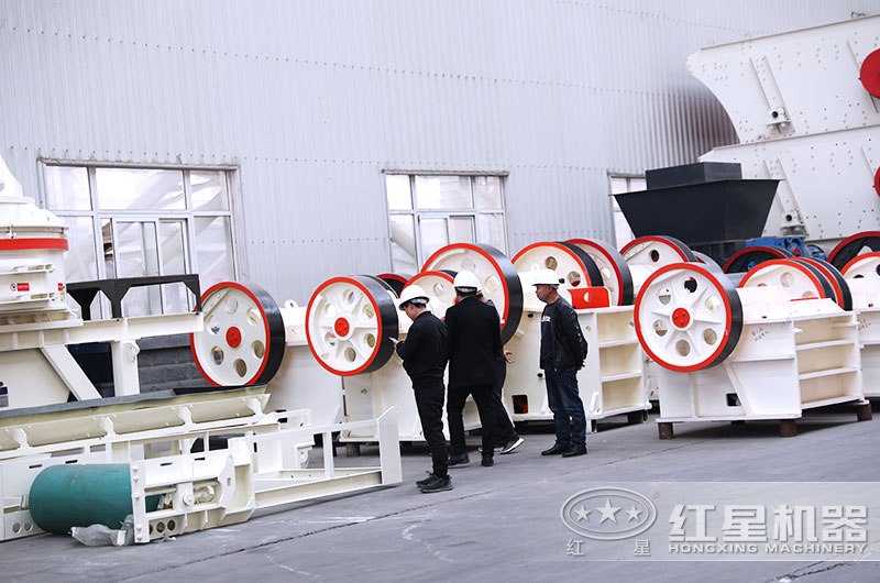 石子粉碎機(jī)有哪些？哪種適合中小型石料廠？