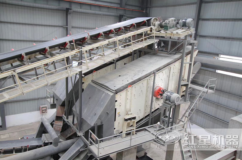 篩石子用滾筒篩好還是振動(dòng)篩好?哪個(gè)生產(chǎn)廠家可靠？