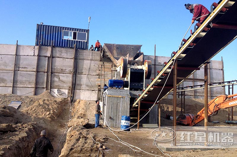 石頭磨的沙子可以用嗎？磨成沙的機(jī)器多少錢(qián)？