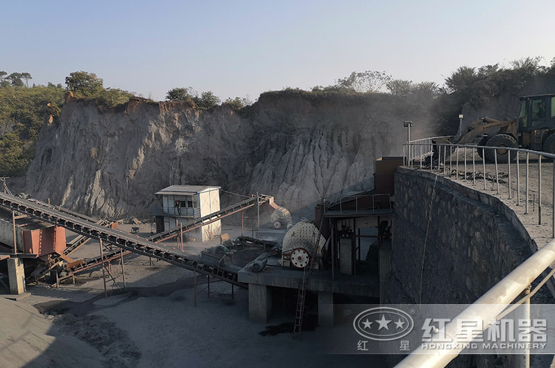 褐煤和煙煤有什么區(qū)別？重型石料破碎機(jī)能破褐煤?jiǎn)幔? title=